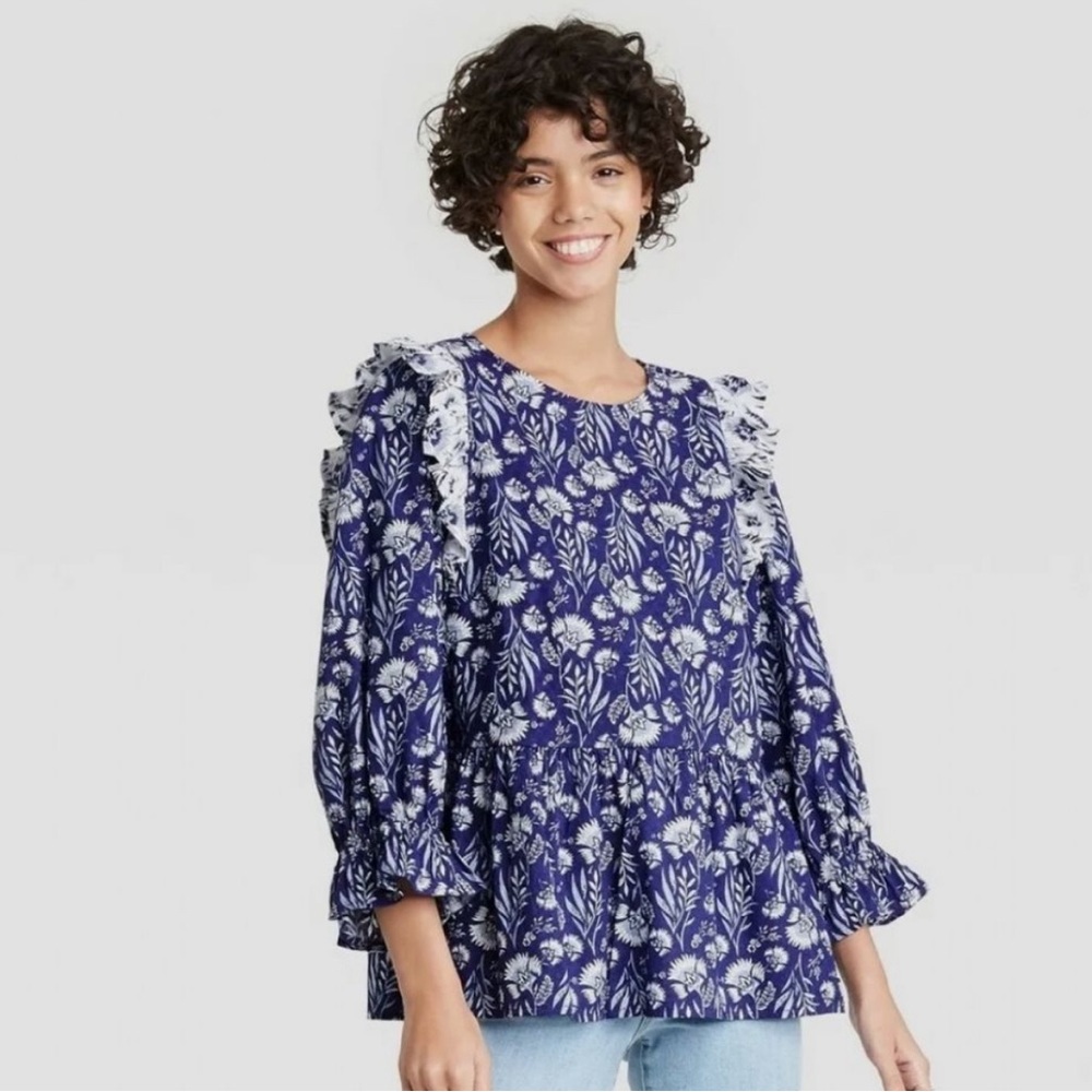 Universal Thread 3/4 Sleeve Peplum Top